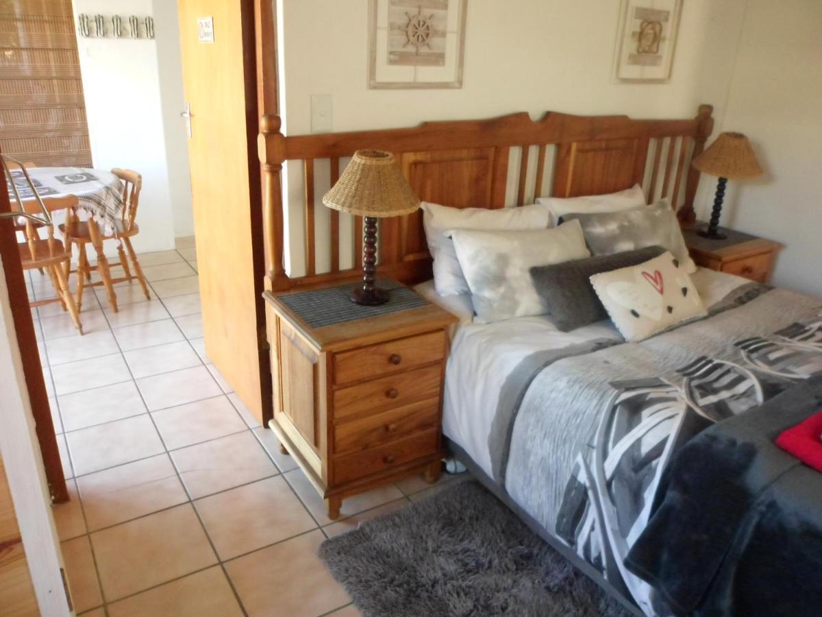 After8 B&B Kleinbaai Εξωτερικό φωτογραφία